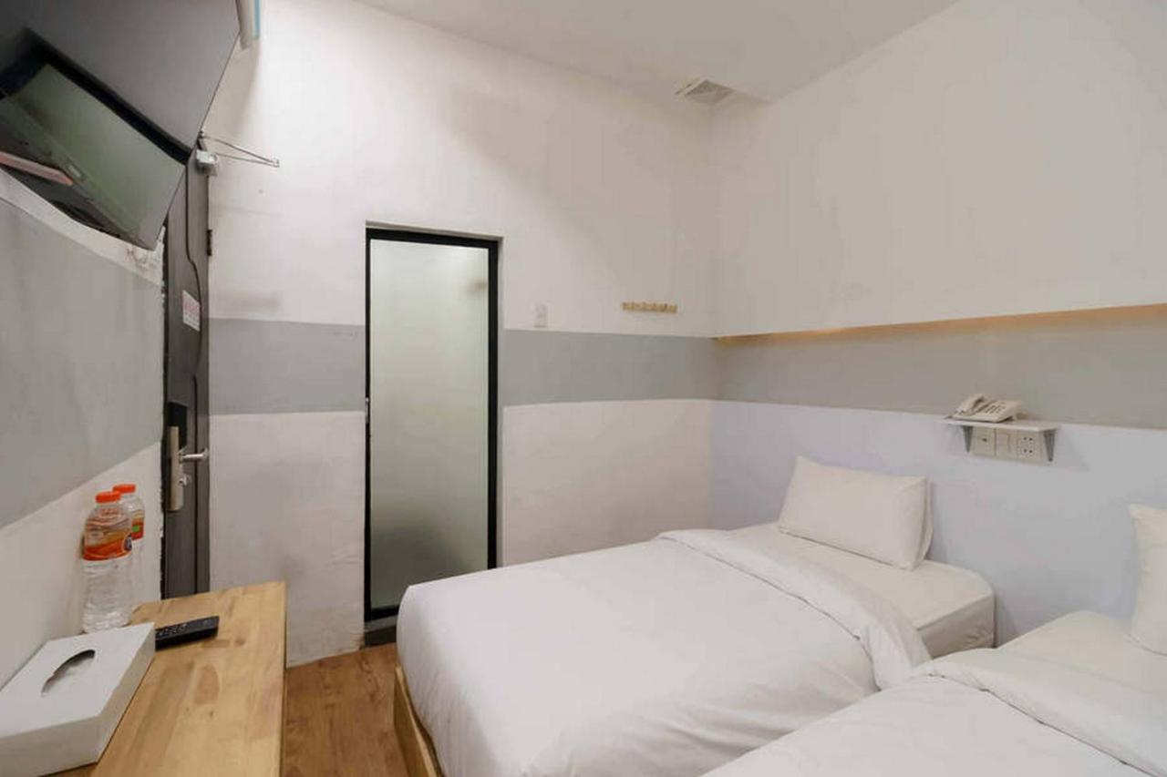 Jotel Guest House RedPartner Pulauberayan Exterior foto